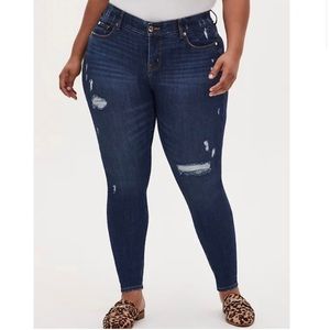 Torrid Bombshell Skinny Jeans High Waisted Rise Stretchy Distressed Boho - US14R